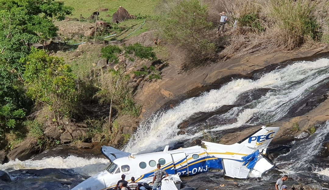 Avião que transportava Marília Mendonça já foi alvo de investigação por irregularidades