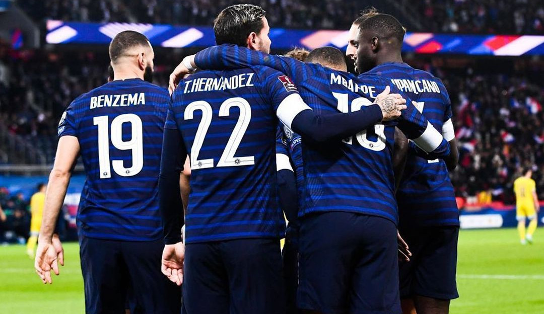 França goleia com show de Mbappé e se classifica para a Copa do Mundo de 2022