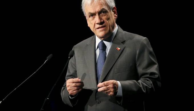 Presidente do Chile, Sebastian Piñera, escapa de impeachment em votação do Senado