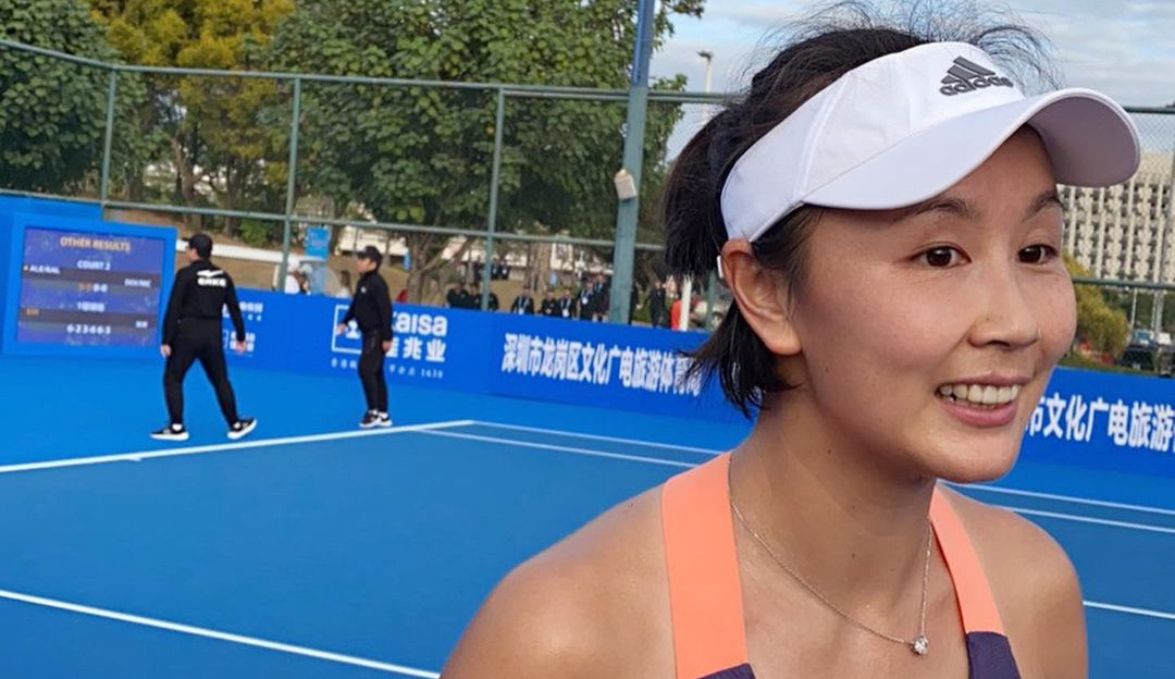 Peng Shuai, estrela chinesa do tênis, está desaparecida após acusar dirigente comunista de agressão sexual 