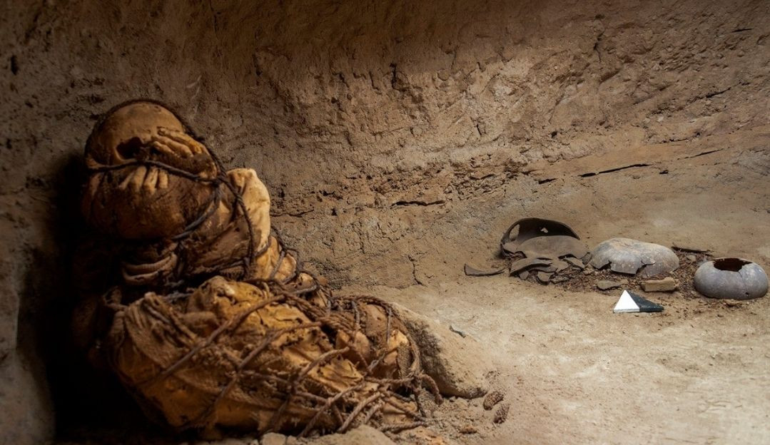 Múmia descoberta no Peru pode ter cerca de 1.200 anos