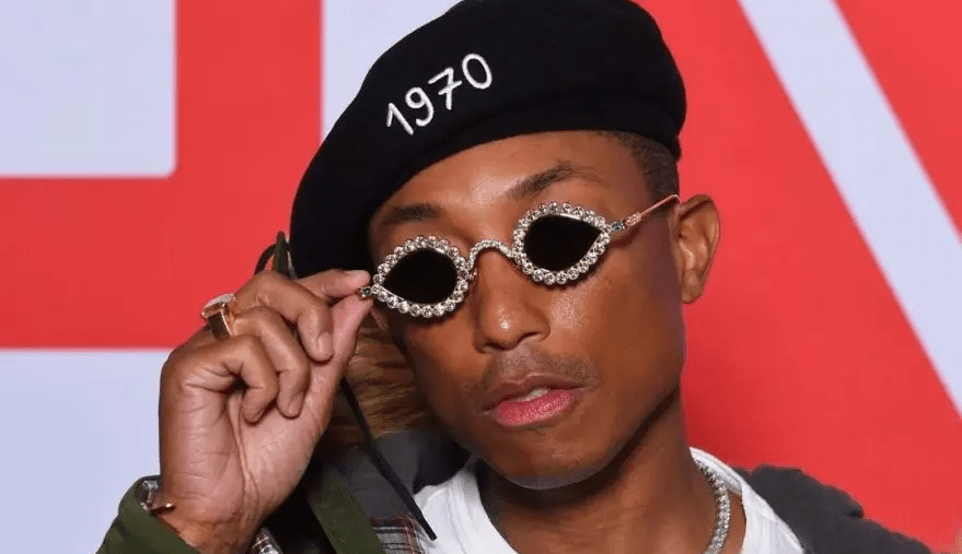 Relembre a longa história de collabs de Pharrell Williams na moda