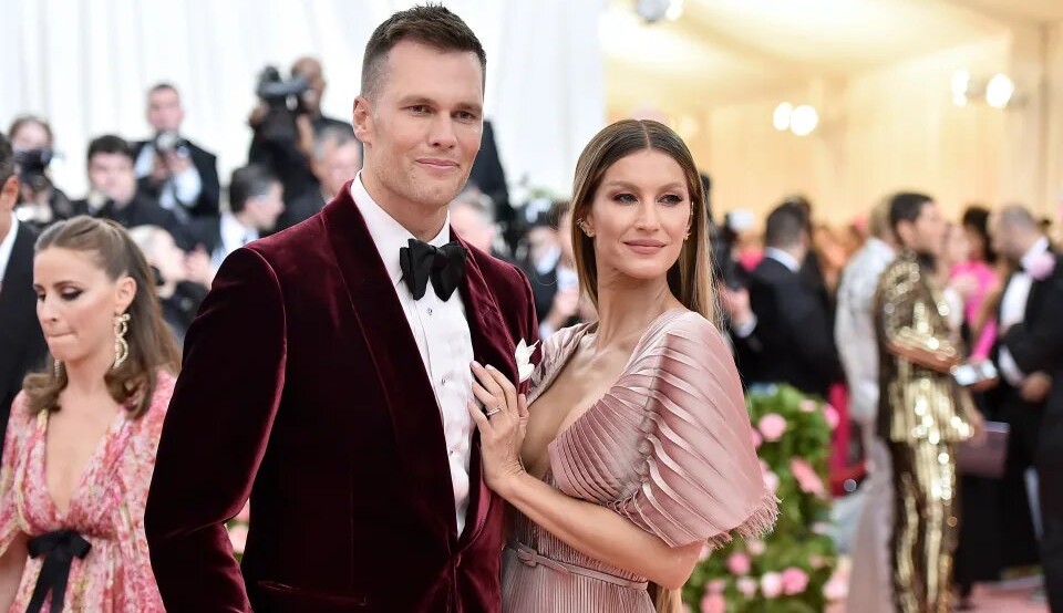 Gisele Bündchen e Tom Brady contratam advogados especializados para divórcio