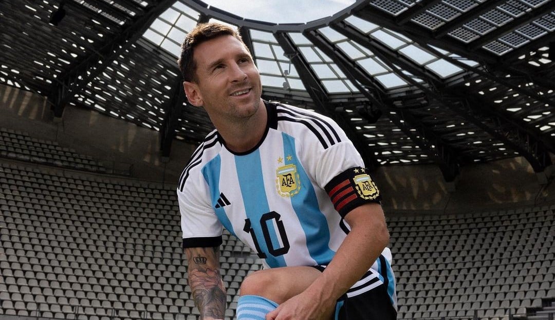 Messi ultrapassa CR7 em recorde mundial e tem a foto mais curtida do Instagram