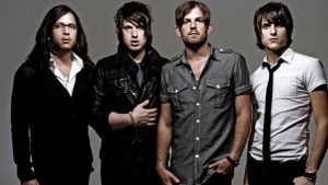 Kings Of Leon: Lollapalooza anuncia banda no lugar de Paramore