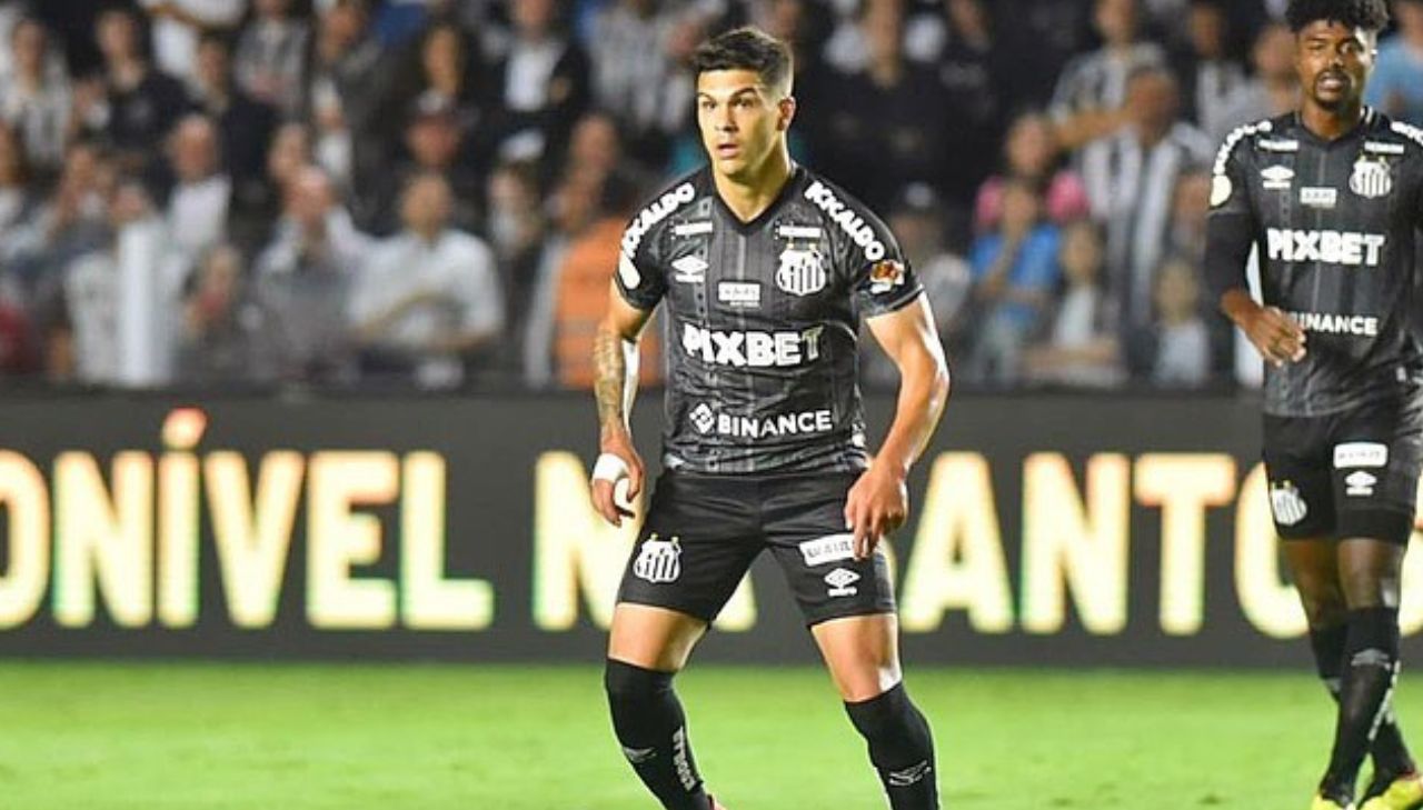 Rodrigo Fernández no Santos