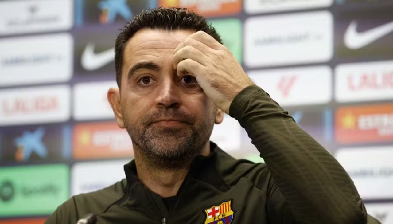 Xavi em entrevista coletiva