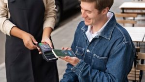 Veja quem usa mais o Pix, desde a geração Babyboomer até a geração Z