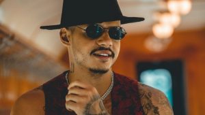 Hungria é flagrado em “sofrência” após término de noivado