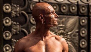 Rodrigo Santoro reencontra diretor de 300 e fala sobre nova produção