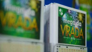 Cinco apostas acertam o prêmio recorde da Mega da Virada 2023