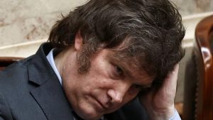 Justiça argentina suspende reforma trabalhista de Milei