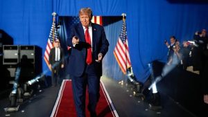 Suprema corte dos EUA decide sobre elegibilidade de Donald Trump