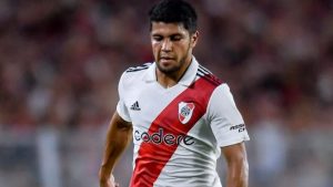 Rojas chega ao Rio de Janeiro para se apresentar ao Vasco