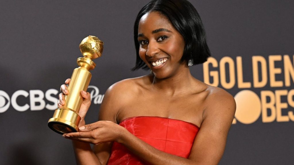 Globo de Ouro: Ayo Edebiri vence Melhor Atriz em Série de Comédia/Musical Globo de Ouro: Ayo Edebiri vence Melhor Atriz em Série de Comédia/Musical