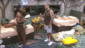 BBB 24: MC Bin Laden comove internet ao dar tênis para Luigi