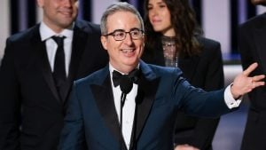 Emmy Awards: John Oliver vence categoria de Melhor série de variedade roteirizada