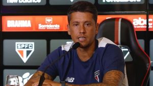 Carpini revela estratégia para James Rodríguez e ajustes táticos