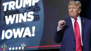 Donald Trump instiga eleitores republicanos durante convenção em Iowa