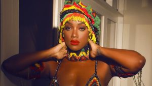 “Bonde Pesadão”: bloco da cantora IZA estreia no Carnaval de São Paulo