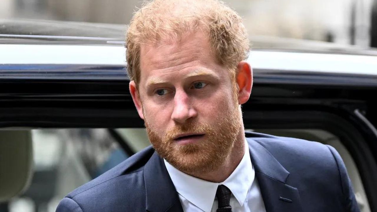 Após diagnóstico de câncer do Rei Charles, Príncipe Harry retornará para Londres