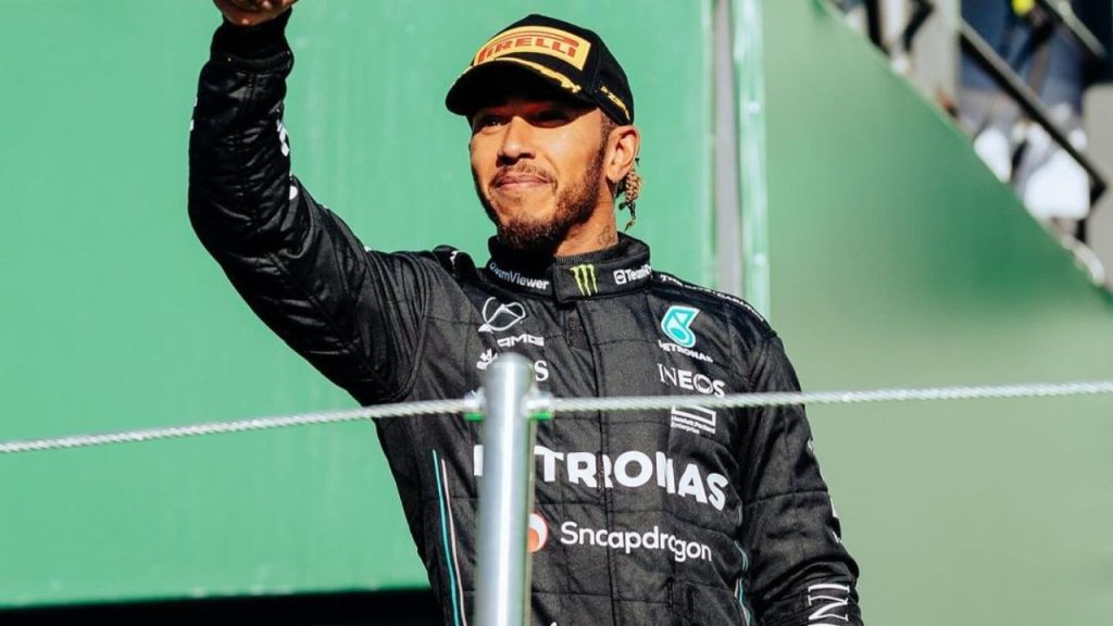 Saiba quanto será o salário de Lewis Hamilton na Ferrari