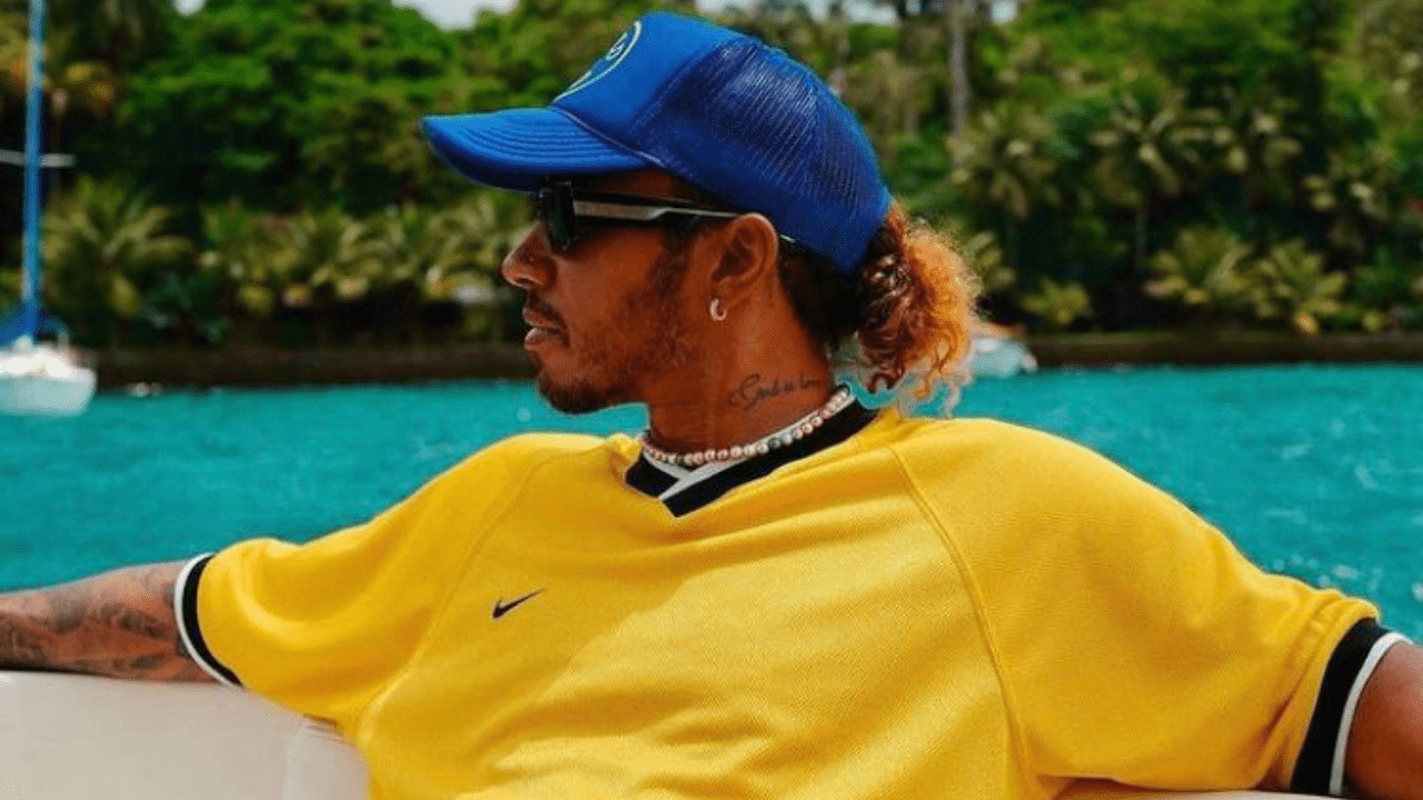 Lewis Hamilton divulga várias fotos de sua temporada de férias no Brasil