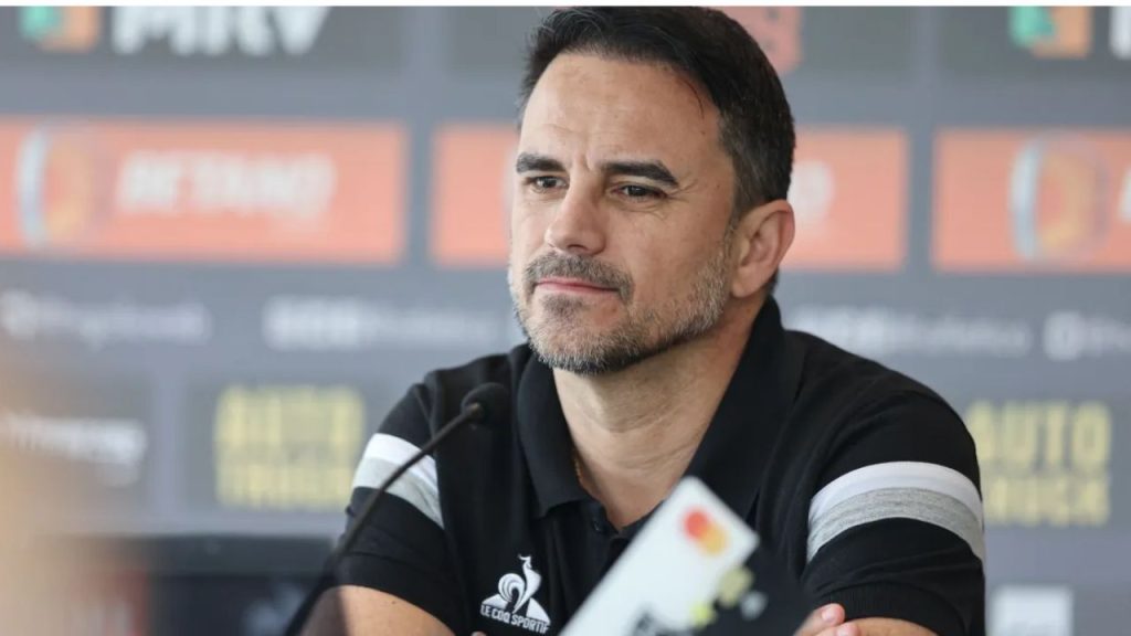 Rodrigo Caetano aceita proposta da CBF e deve deixar gestão do Atlético-MG em breve