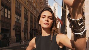 Calvin Klein revela campanha feminina de Spring 2024 estrelando Kendall Jenner