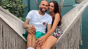 Modelo Joana Sanz é suspeita de prestar falso testemunho no julgamento de Daniel Alves