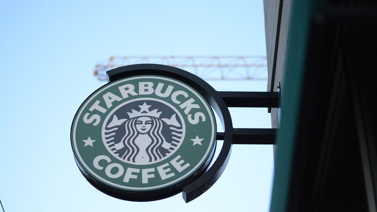 Starbucks Brasil é investigada por fraude