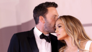 Jennifer Lopez revela motivo de término com Ben Affleck e detalhes de reencontro
