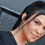 Kourtney Kardashian revela como mantém o estilo impecável após a chegada do bebê