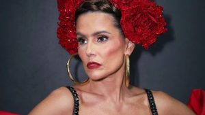 Camarote Nº1 agita Sapucaí em segunda noite de desfiles com presença de famosos