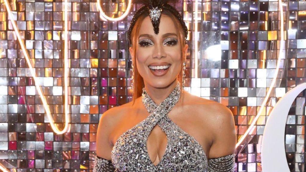 Camarote Nº1 abre alas para celebrar 34 anos de Sapucaí com Anitta e Sabrina Sato