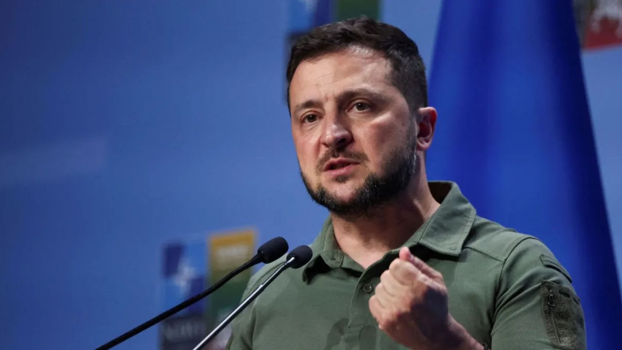 Ucrânia vai preparar nova contraofensiva, segundo Zelensky