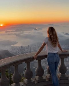 Gisele Bündchen compartilha sua jornada de luto e transformação