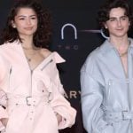 Zendaya e Timothée Chalamet posam para foto