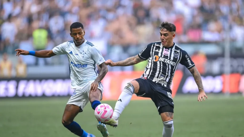 Atlético-MG X Cruzeiro: confira horário, pontuação e escalações da partida