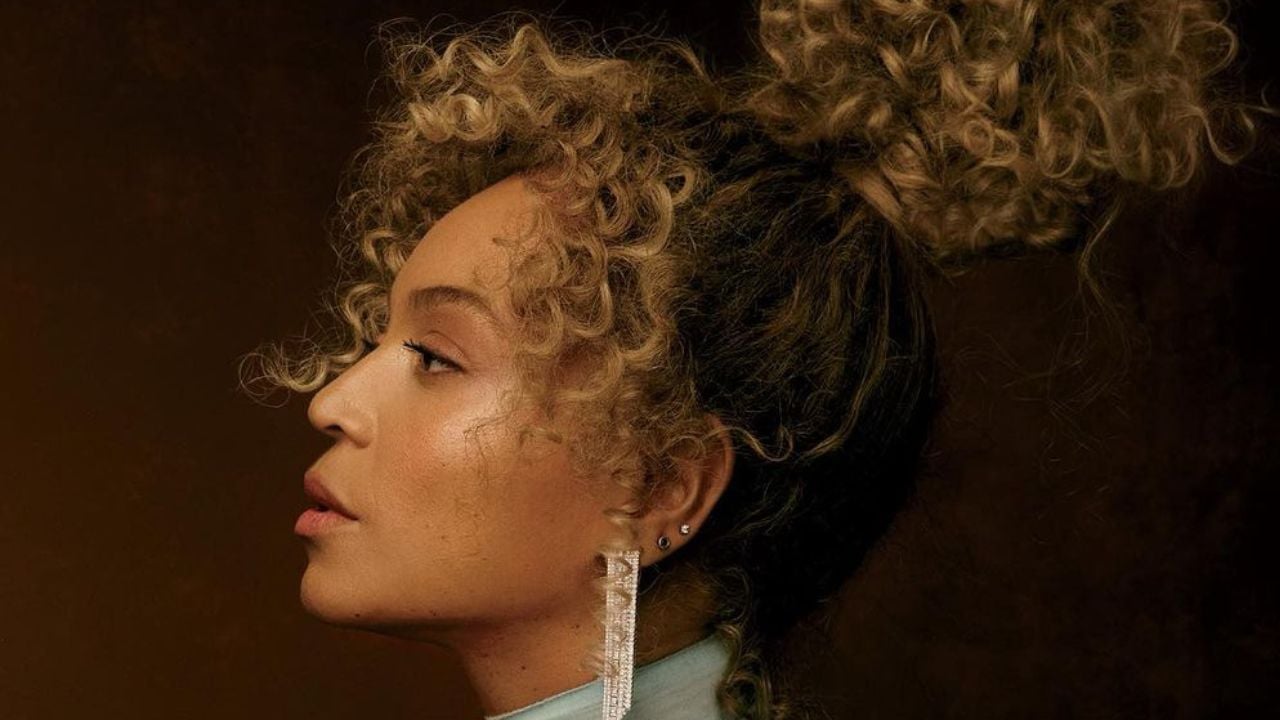 Beyoncé revela tratamento de doença crônica capilar em entrevista