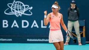 Bia Haddad avança para quartas do WTA em jogo mais longo da temporada
