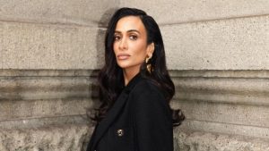 Silvia Braz entrevista Carol trentini durante a semana de moda de Milão