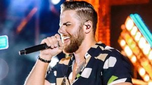 Cantor Zé Neto é diagnosticado com dengue e desabafa sobre últimos acontecimentos