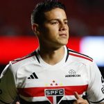 James Rodríguez durante jogo do São Paulo