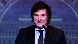 Argentina tem primeiro superávit mensal em 12 anos