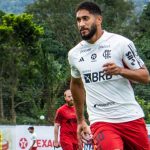 Pablo durante treino do Flamengo