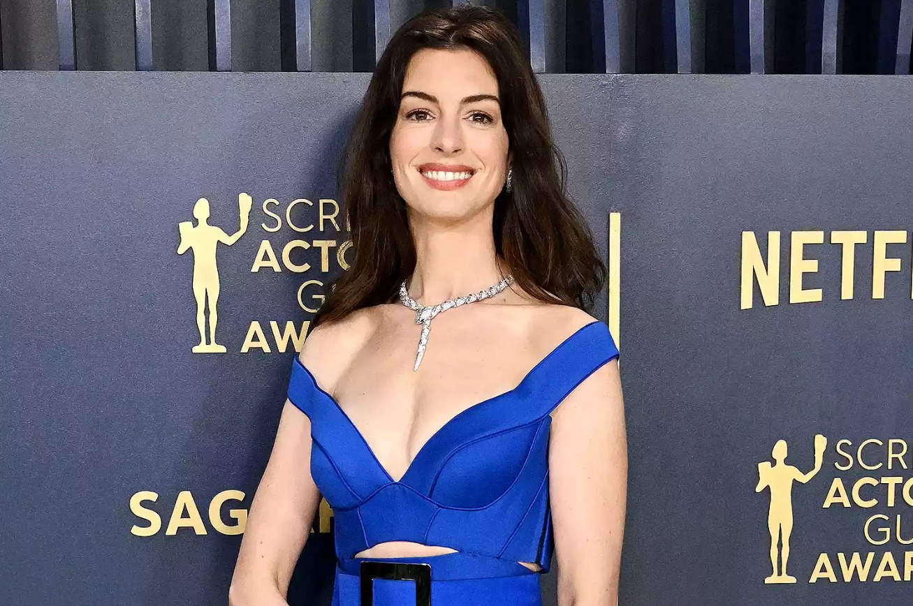 anne hathaway premiação