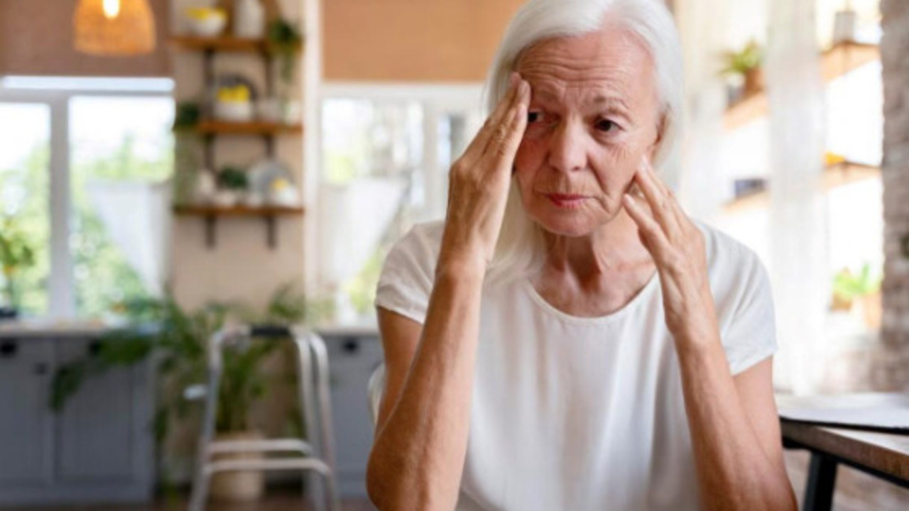 Senhora com Alzheimer