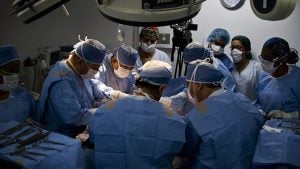 Primeiro xenotransplante em paciente vivo é realizado nos EUA