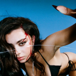 Charli XCX volta ao Brasil em junho